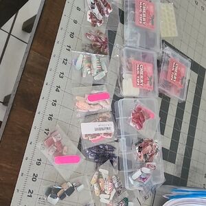 100's Assorted Press-On Nail Tips Set in Pink, White, Multicolor